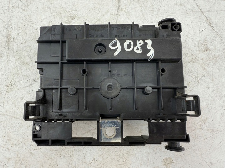 фото №7, Citroen c4 i 2007 рамка / модуль запобіжників