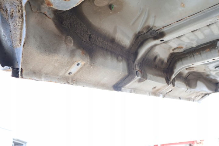 фото №12, Toyota land cruiser 200 чверть поріг ліве 1f7