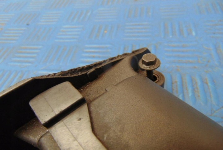 фото №6, Ford fiesta mk6 крышка клапанов pa66gf25m15