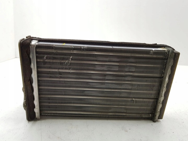 фото №7, Audi a4 s4 b5 8d 1997 радиаторов нагревателя