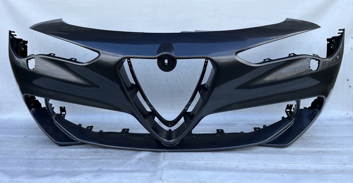 фото №1, Alfa romeo stelvio квадрифолио q4 бампер перед переднее оригинал