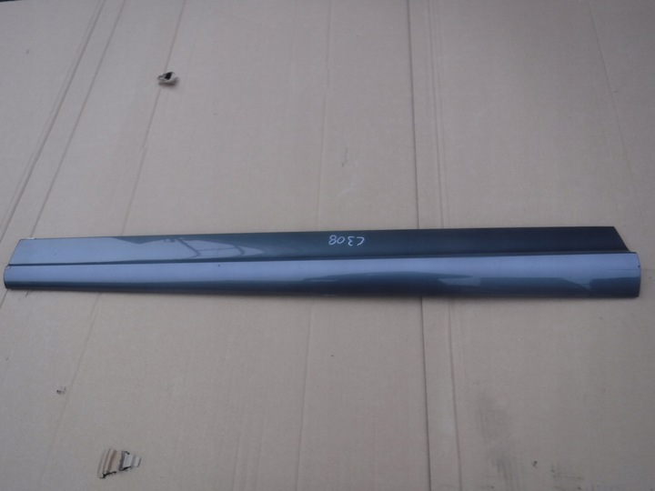 фото №1, Планка двері лівий перед audi q5 s-line 8r0853959b