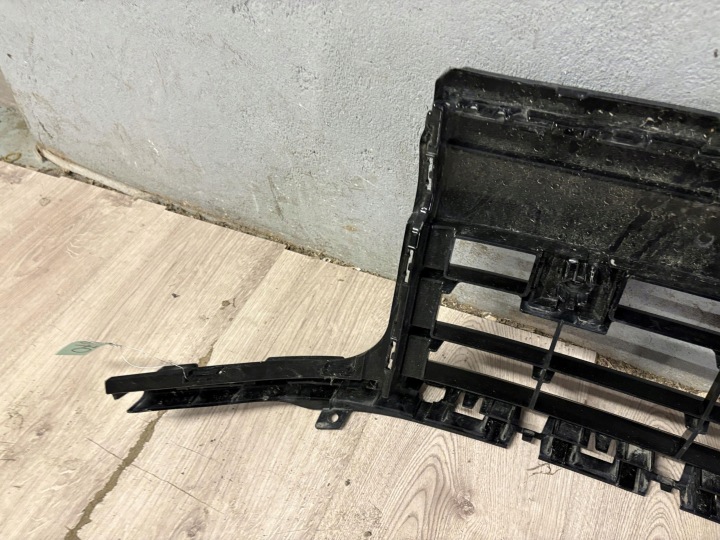 фото №10, Vw taigo 2g7 r-line решётка бампера перед 2g7853671d 2g7853677c
