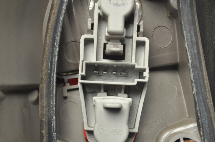 фото №9, Ford mondeo mk4 фара права задня праве зад універсал 7s71-13404-b