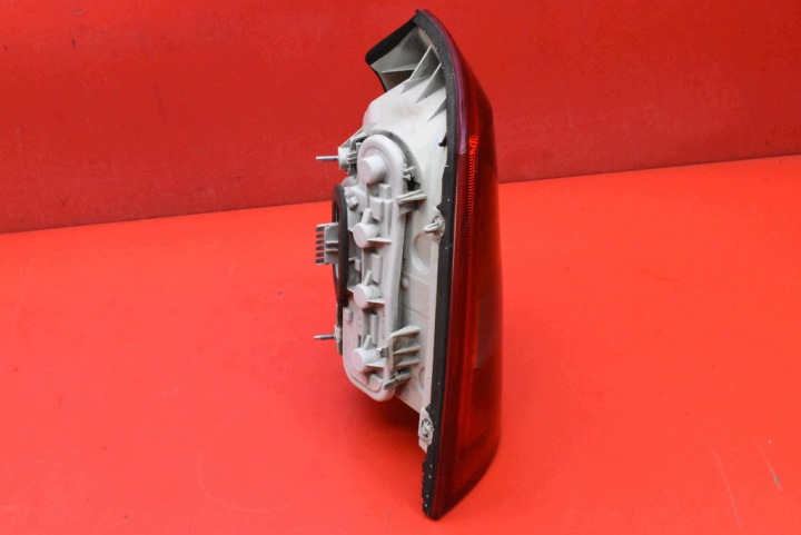 фото №6, Фара левая зад задняя 90521542 opel astra 2 ii g 5d hb 98-09