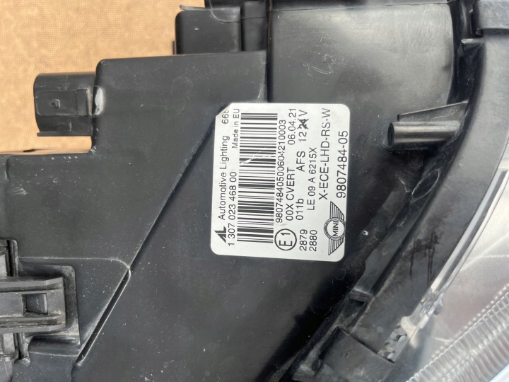 фото №7, Mini countryman r60 ксенон правое поворотный 9807484