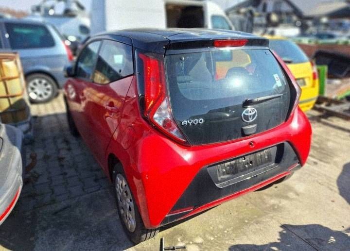фото №8, Toyota aygo 2 ii b4 18- панель задняя ванна пол крыло правое левое зад 3p0