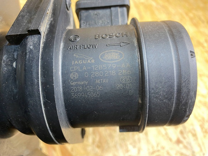 фото №13, Корпус фільтра повітря права jaguar f-type x152 3.0b v6 ex53-9c662-ba