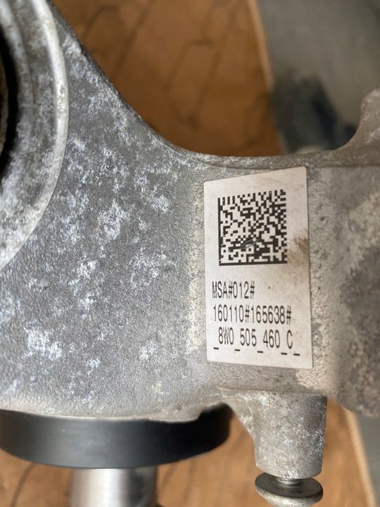 фото №10, Audi a4 b9 8w поворотный кулак зад правая 8w0505460c 8w0505432p 72km