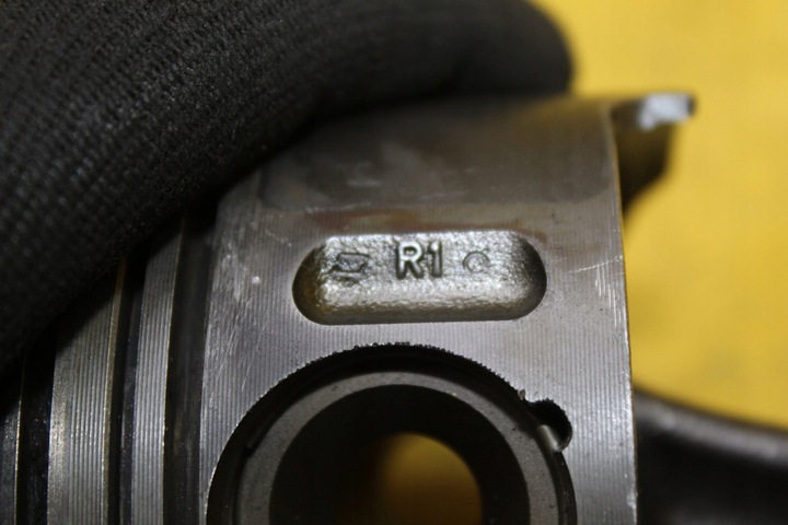 фото №9, Поршень шатун шату́н w210 2.2 cdi 611.960