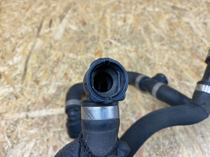 фото №9, Шланг труба шланг води mercedes w205 w253 w213 w238 a2055015600