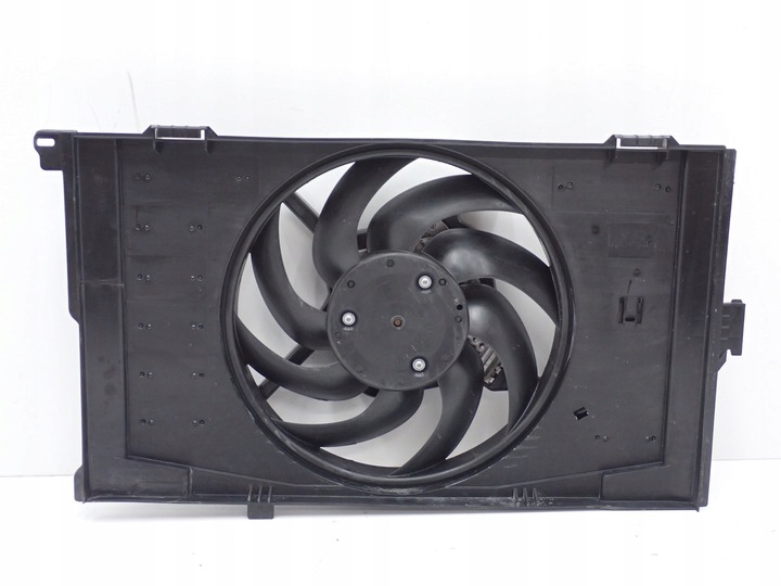 фото №2, Корпус вентилятора вентилятор оригинал bmw i3 21r