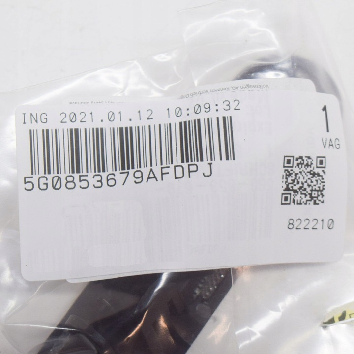 фото №7, New vw golf mk7 gti передний бампер радиатор решётка радиатора emblem 5g0853679af dpj