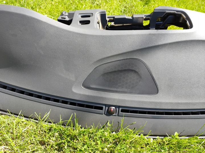 фото №9, Volvo s60 13- панель консоль капот uk