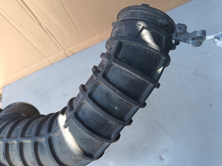фото №7, Hyundai i30 iii 1.6 crdi труба шланг воздуха воздуховод 28138-f2900 28140-f2900