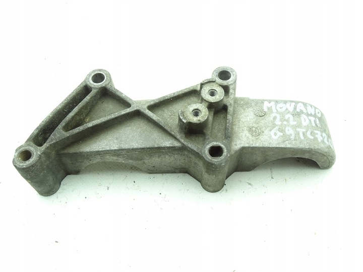 фото №1, Renault master ii 00-06 2.2 dci g9t 720 лапи крепление кронштейн двигателя