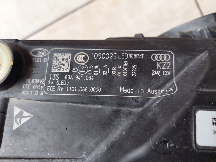 фото №12, Лампа правая - полный led - audi q3 ii - 83a