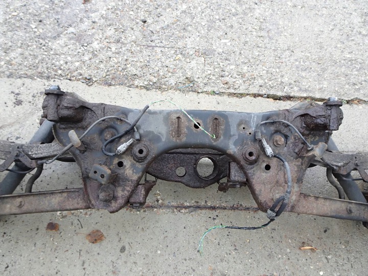 фото №7, Балка зад підвішування kpl. nissan qashqai j10 06-13 r.