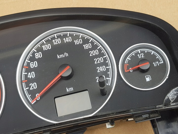 фото №11, Приборы / opel vectra c рестайлинг 05-08 / 1.8 16v бензин 140km z18xer 13278739ts