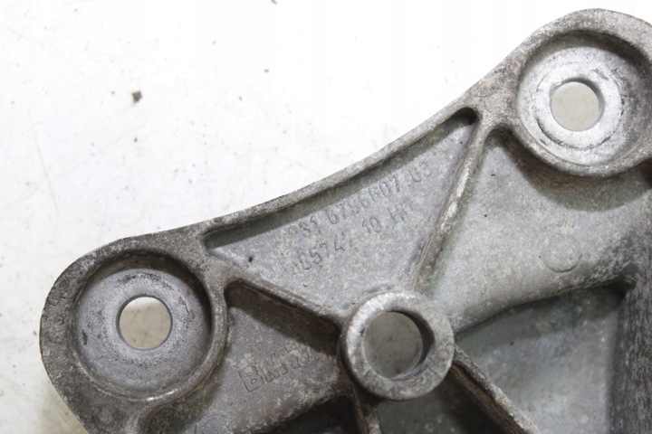 фото №5, Bmw f20 f21 f30 320d n47 120d механічна коробка передач лапи коробки 6796607 кронштейн