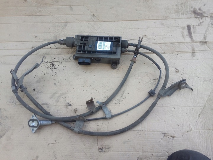 фото №1, Toyota avensis t27 09-18 механізм модуль гальмо ручний