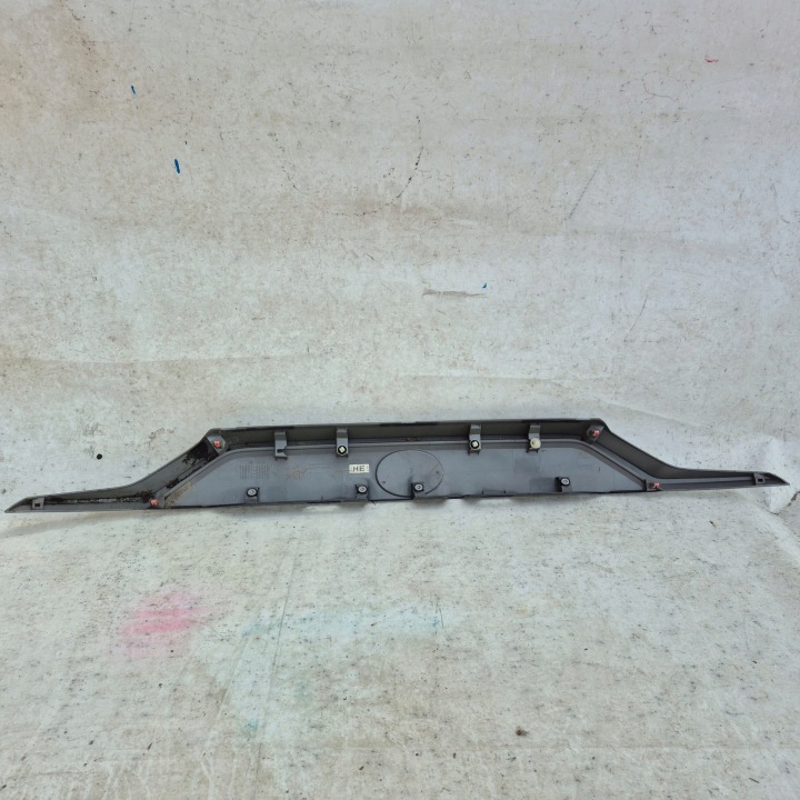 фото №6, Toyota rav4 v накладка кришки багажника зад 76801-42240