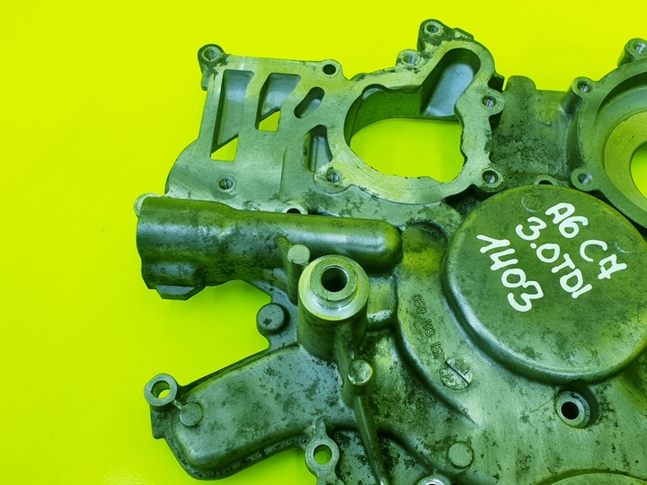 фото №3, Корпус распределительный вал защита крышка a6 c7 a7 c7 q7 a8 d4 q5 3.0 tdi 059103151bn