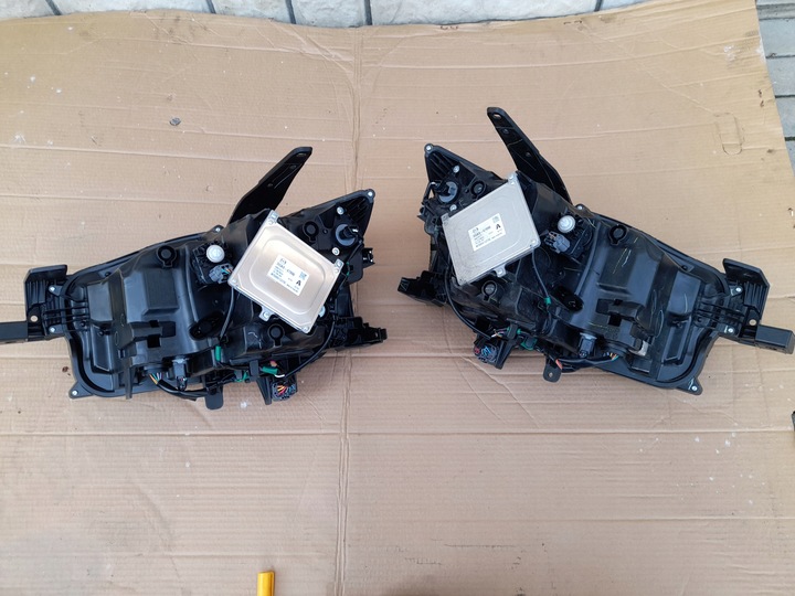 фото №11, Лампа правая левая mazda cx30 cx-30