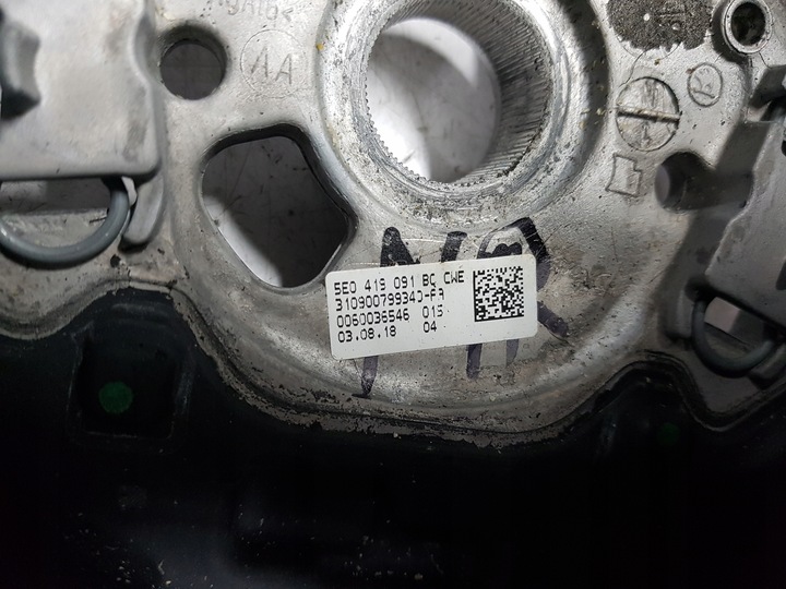 фото №9, Skoda octavia iii рестайлинг 17-20r руль кожаный 5e0419091bc