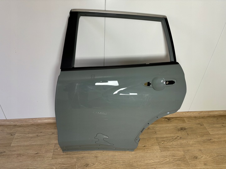фото №1, Toyota corolla cross дверь зад левая задние