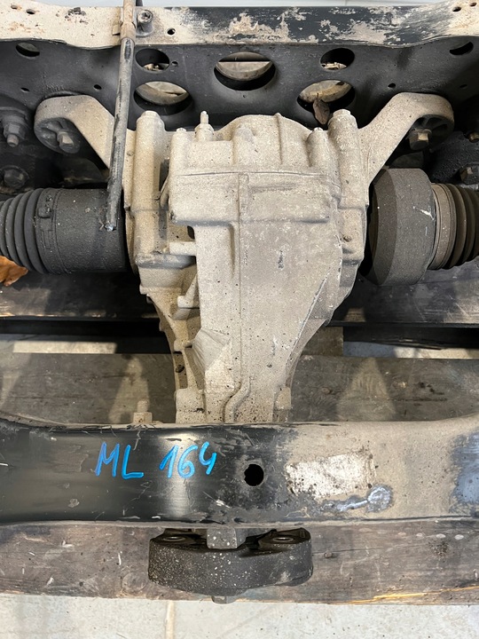 фото №6, Подвешивание балка задняя ось тележка подрамник зад дифференциал mercedes ml w164