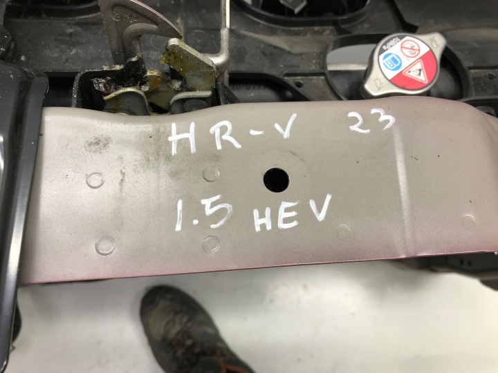 фото №11, Honda hr-v iii 1.5 ehev pas перед передний радиатор усилитель балка