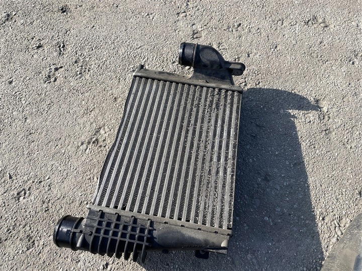 фото №11, Інтеркулер радіаторів уловлювач повітря 2.0 bluehdi peugeot expert 3 iii 16-