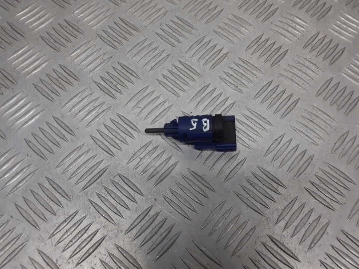 фото №1, Датчик педаль сцепления vw passat b5