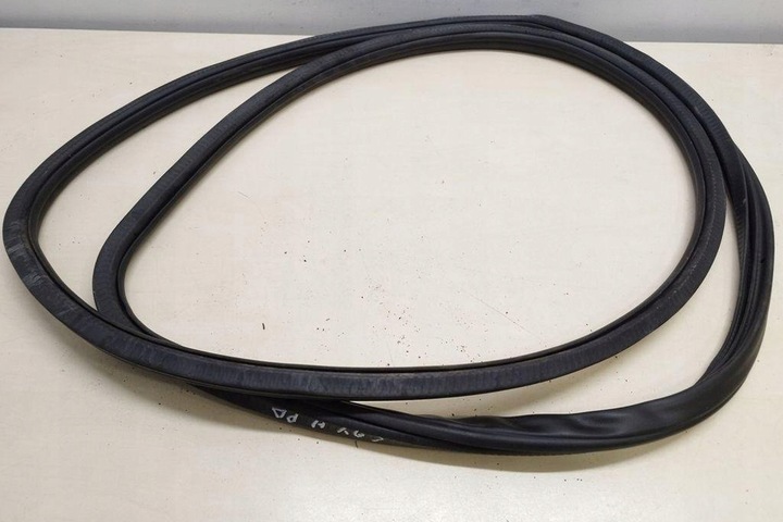 фото №7, Прокладка переднє правих двері porsche cayenne 92a 7p0867365b 3.0l 2012