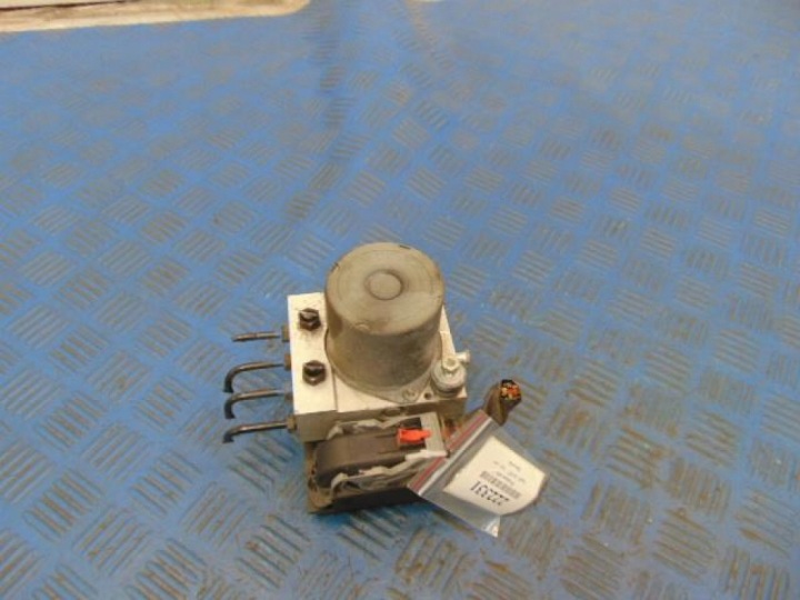 фото №5, Audi a4 b7 2.0d блок управления abs 0265950468
