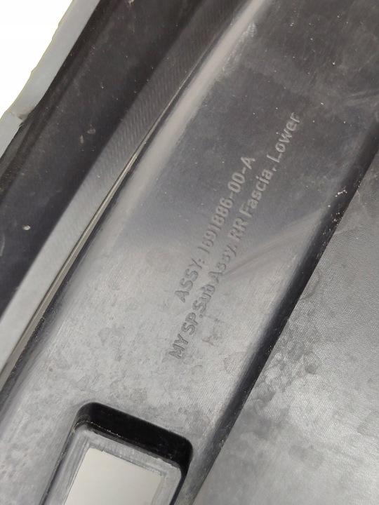 фото №12, Tesla модель y накладка бампера зад заднего 1691886-00-a