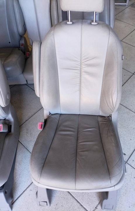 фото №12, Сидіння / диван / комплект toyota sienna 3 2011