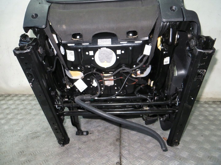 фото №8, Audi q3 8u s-line рестайлінг сидіння правий з підігрівом 14-