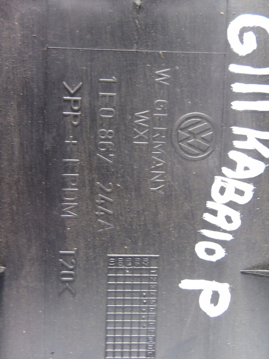 фото №3, Захист стійка ременя права vw golf iii 3 cabrio