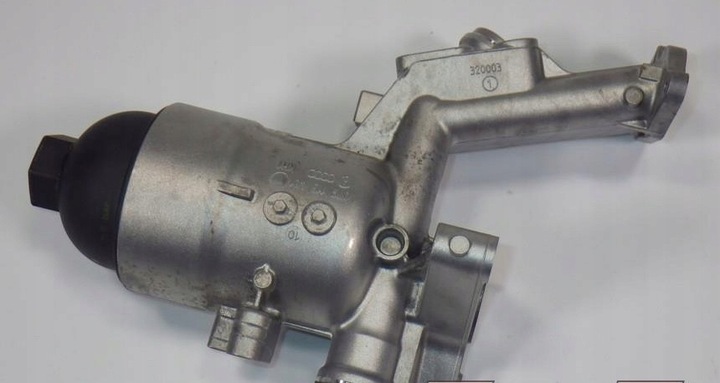 фото №3, Основа фільтра масла audi rs5 4.2 fsi 079115401t