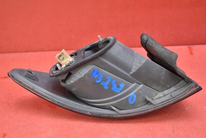 фото №7, Лампа права зад задня 220-61974 mazda 6 1 i gg універсал рестайлінг 05-07