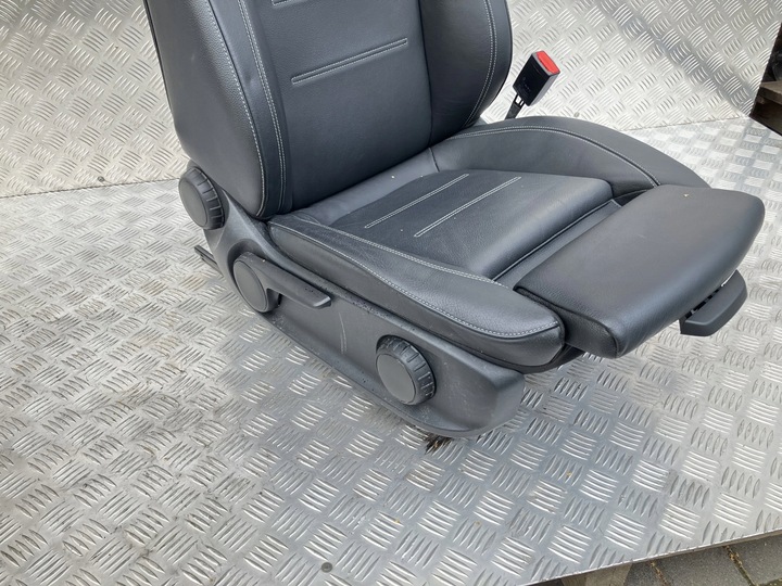 фото №8, Сиденье перед правый mercedes cla w118 купе