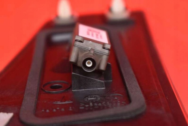 фото №11, Камера права стійка скляний 1092307-00-g tesla модель s рестайлінг 16-21