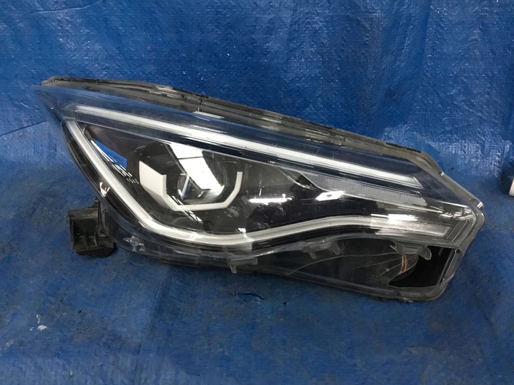 фото №1, Renault zoe рестайлінг права лампа повний led