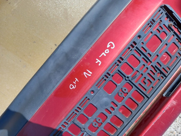 фото №5, Бампер задний vw golf iv hb