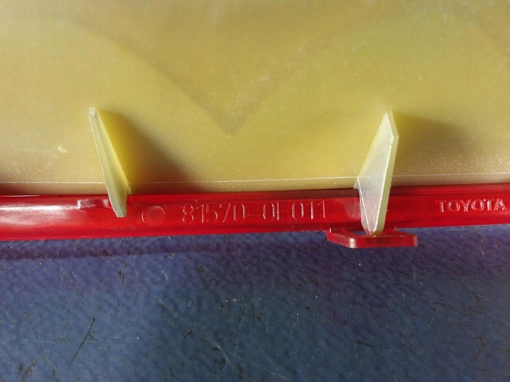 фото №3, Toyota corolla verso ii третє світло сплав