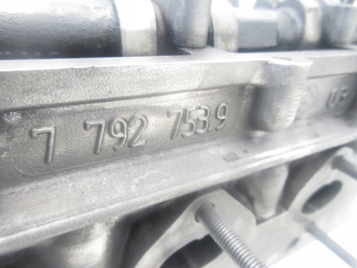фото №8, Головка вали грм bmw e60 e61 e63 e65 x3 e83 x3 e53 2.5d 3.0d 306d2