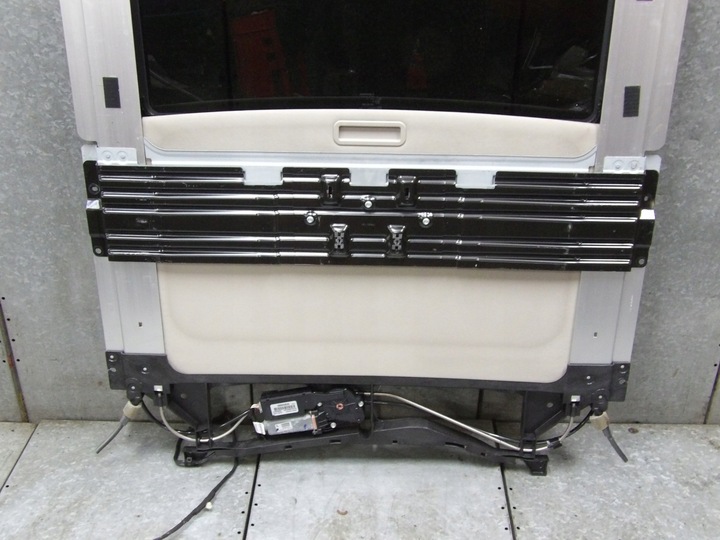 фото №11, Jeep grand cherokee wk люк