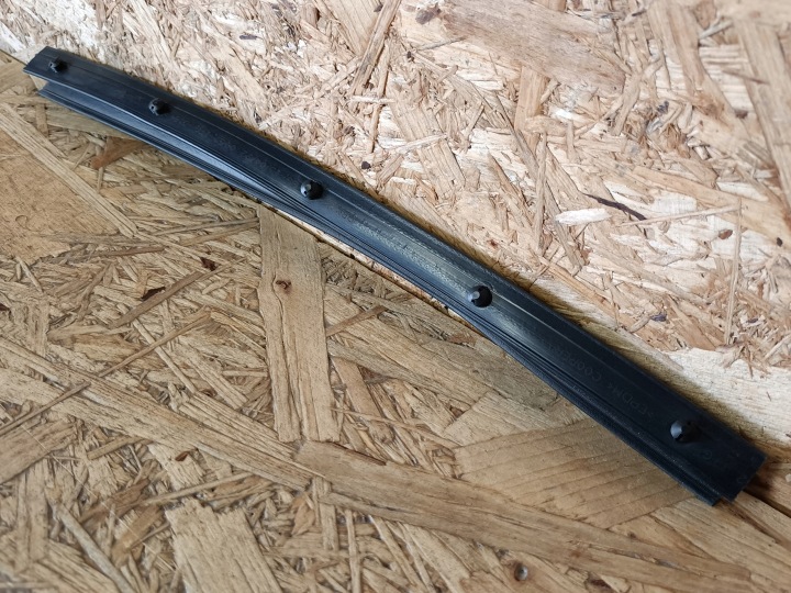 фото №6, Smart fortwo 453 ущільнювач капота a4537513600